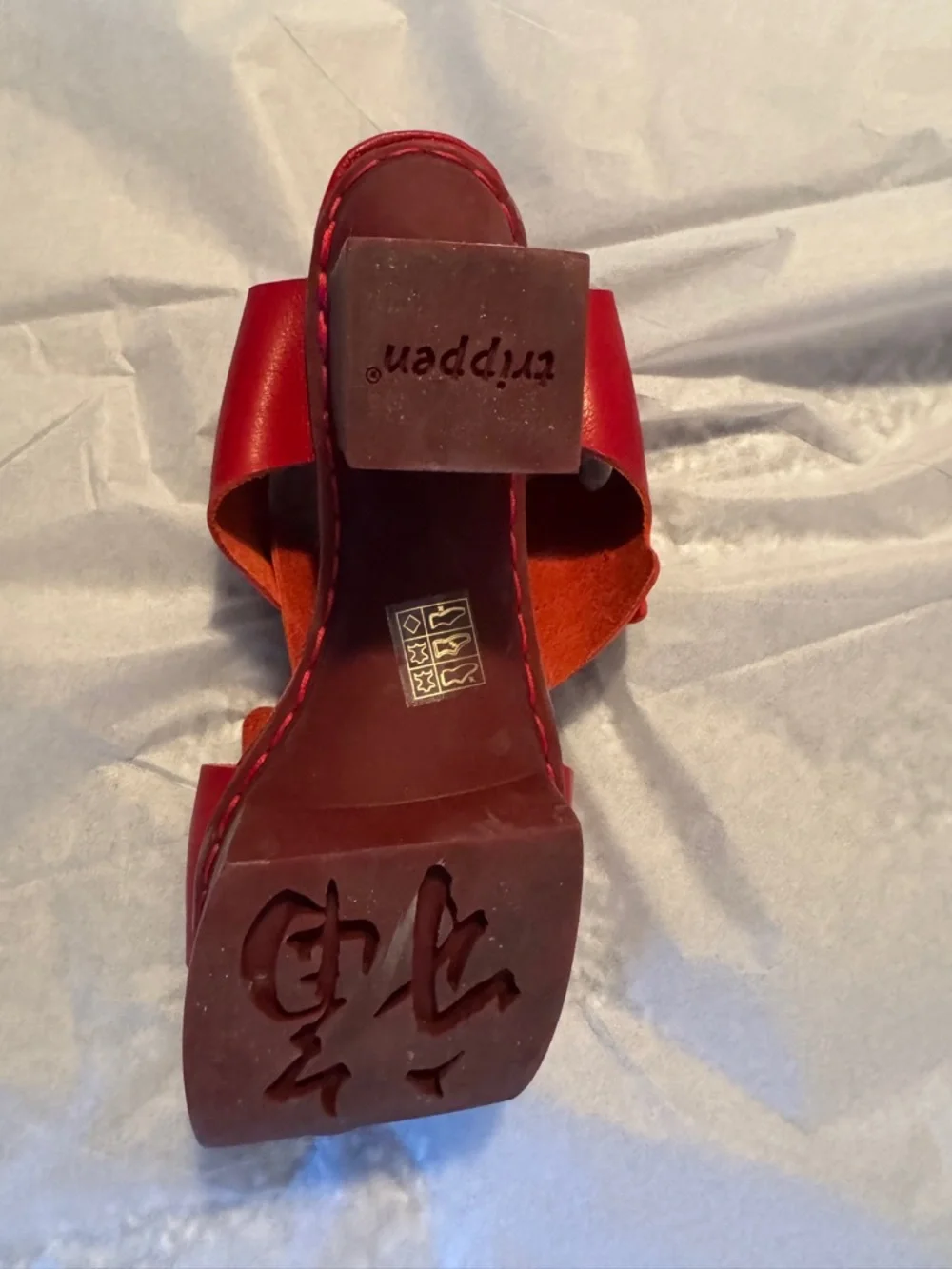 Trippen Red Leather Platform Block-Heel Sandals (European 41 - runs small) - Picture 4 of 4